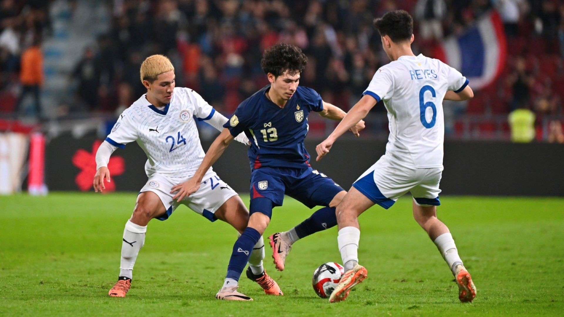 国足球的世 国足球的世